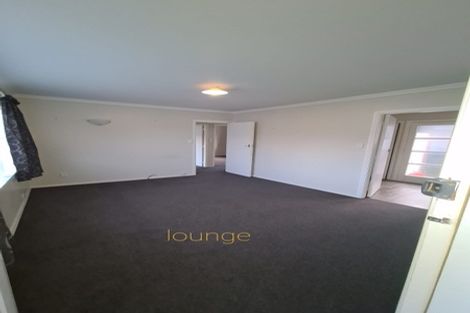 Photo of property in 2/31 Hillside Drive, Maoribank, Upper Hutt, 5018