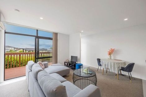 Photo of property in 3 Kapuarangi Lane, Papakura, 2110