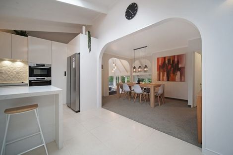 Photo of property in 1/22 Rangatira Road, Birkenhead, Auckland, 0626