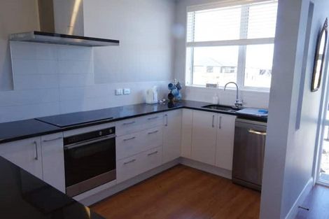 Photo of property in 25 Dow Square, Wigram, Christchurch, 8025