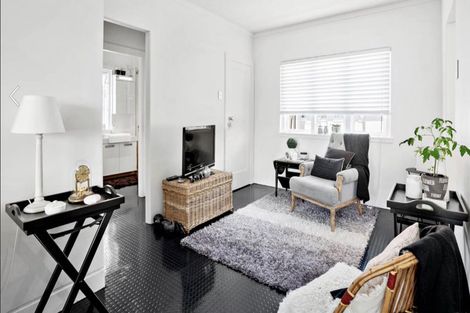 Photo of property in 105 Tamaki Drive, Mission Bay, Auckland, 1071