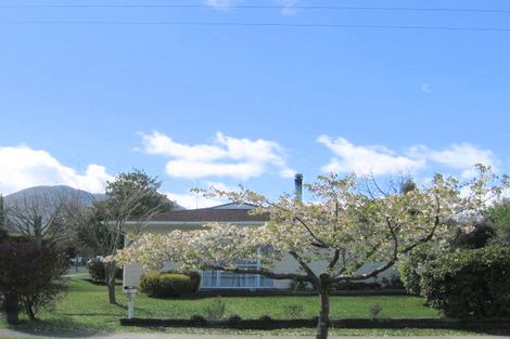 Photo of property in 48 Invergarry Road, Hilltop, Taupo, 3330