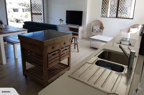 Photo of property in 3 Caroline Heights, Omaha, 0986