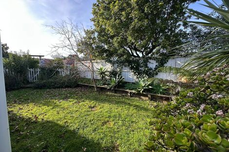 Photo of property in 3 Dunbarton Drive, Ranui, Auckland, 0612