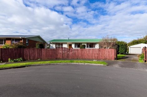 Photo of property in 19 Regent Place, Blagdon, New Plymouth, 4310