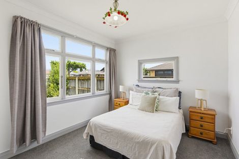 Photo of property in 131 Winchester Street, Levin, 5510