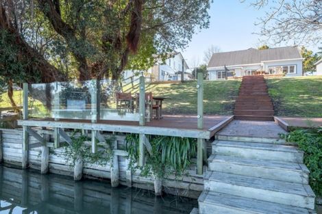 Photo of property in 82 Stout Street, Whataupoko, Gisborne, 4010