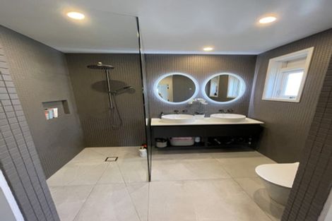 Photo of property in 35 Leinster Road, Merivale, Christchurch, 8014