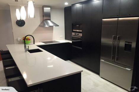 Photo of property in 3 Frank Knight Place, Waiuku, 2123