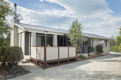 Photo of property in 19 Queen Street, Pareora, 7912