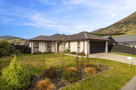 Photo of property in 11 Myles Way, Lower Shotover, Queenstown, 9304
