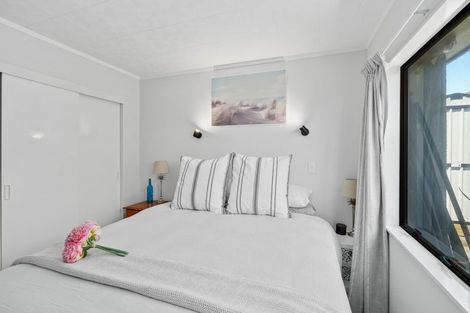 Photo of property in 2/15 Stead Crescent, Stoke, Nelson, 7011