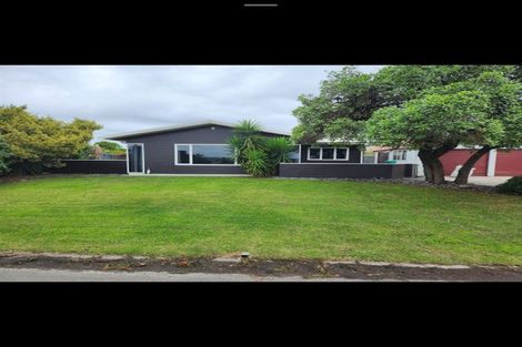 Photo of property in 35 Pukeko Place, Westshore, Napier, 4110