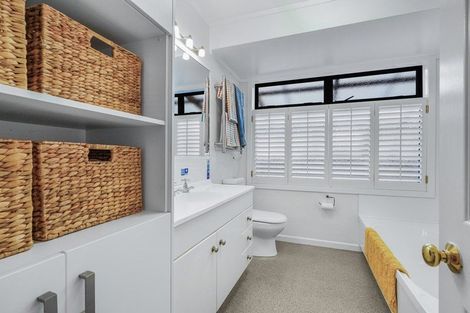 Photo of property in 22 Bretton Terrace, Hillcrest, Hamilton, 3216