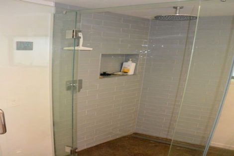 Photo of property in 325a Muritai Road, Eastbourne, Lower Hutt, 5013