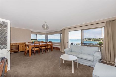 Photo of property in 20 Zita Avenue, Matakatia, Whangaparaoa, 0930