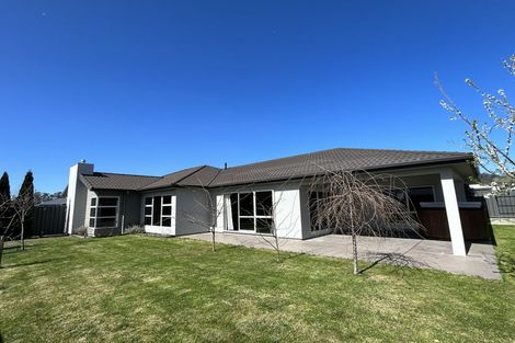 Photo of property in 12 Percy Berry Place, Havelock North, 4130