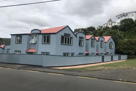 Photo of property in 2/93a Kelburn Parade, Kelburn, Wellington, 6012