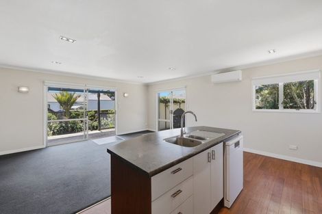 Photo of property in 47 Taihiki Road, Clarks Beach, 2122