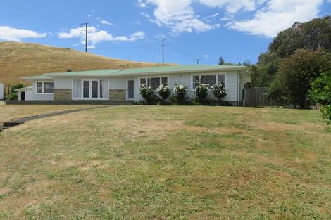 Photo of property in 1460 State Highway 50, Fernhill, Napier, 4183