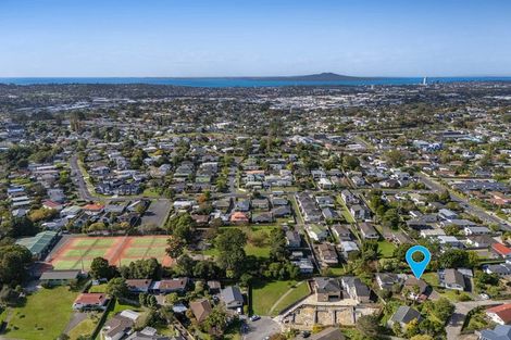 Photo of property in 1/49a Manuka Road, Bayview, Auckland, 0629