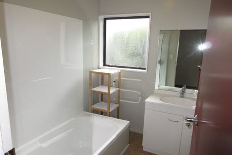 Photo of property in 95a Renown Road, Raumati South, Paraparaumu, 5032