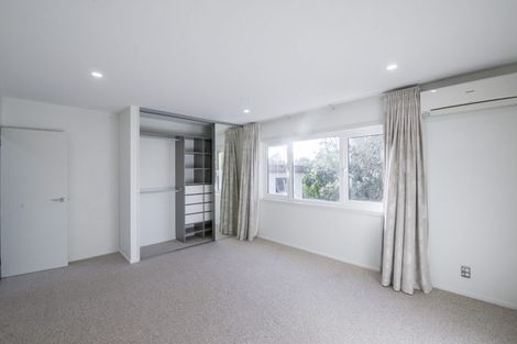 Photo of property in 1/16 Noall Street, Te Atatu Peninsula, Auckland, 0610