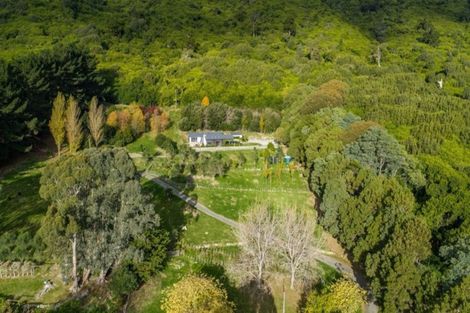 Photo of property in 209 Huia Street, Waikanae, 5391