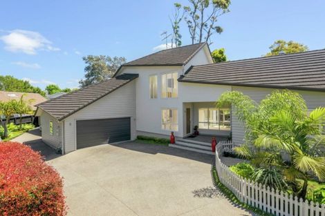 Photo of property in 30c Marine Parade, Mellons Bay, Auckland, 2014