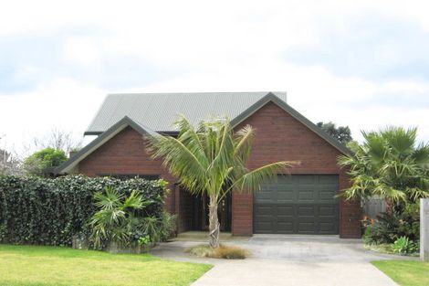 Photo of property in 118a Tui Road, Whangamata, 3620