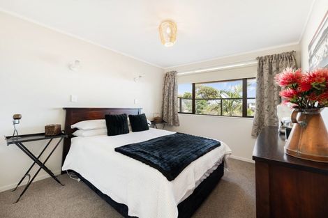 Photo of property in 8 Roore Street, Foxton Beach, Foxton, 4815