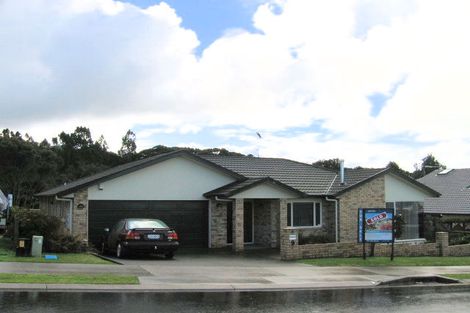 Photo of property in 9 The Ritz, Orewa, 0931