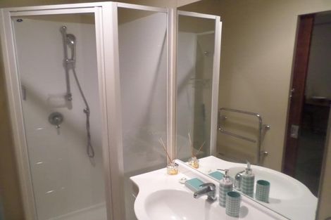 Photo of property in Atrium Apartments, 2l/154 The Terrace, Wellington Central, Wellington, 6011