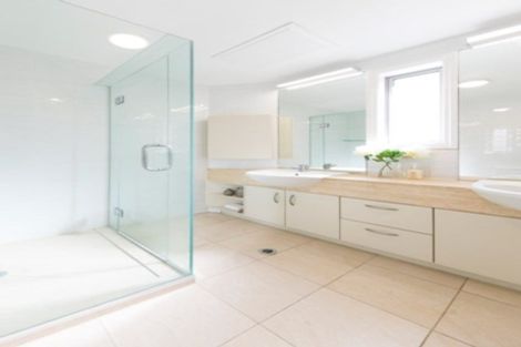 Photo of property in 1/211 Tamaki Drive, Kohimarama, Auckland, 1071