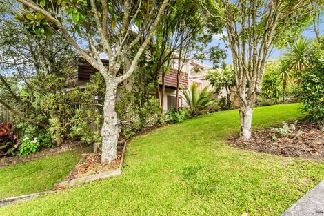 Photo of property in 70 Kate Sheppard Avenue, Torbay, Auckland, 0630