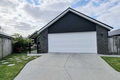 Photo of property in 4 Mida Close, Papamoa Beach, Papamoa, 3118