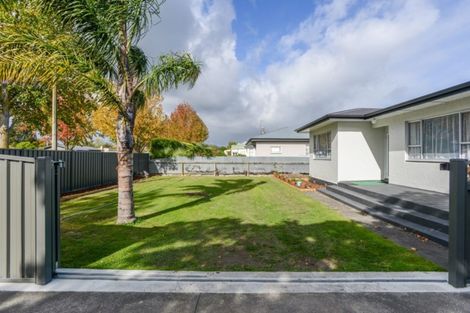 Photo of property in 1/907 Clive Street, Akina, Hastings, 4122