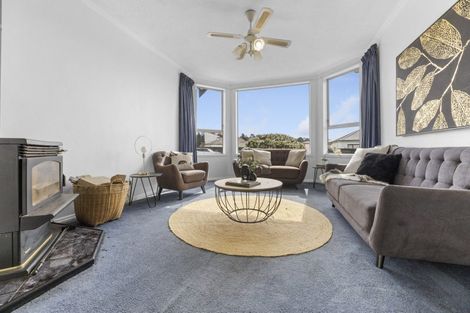 Photo of property in 28 Brighton Road, Green Island, Dunedin, 9018