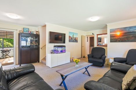 Photo of property in 16 Matuhi Street, Waikanae, 5036