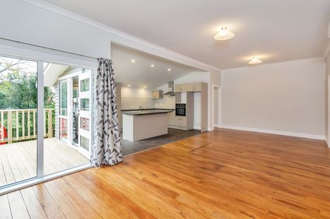 Photo of property in 13 Chibnall Place, Conifer Grove, Takanini, 2112