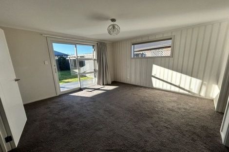 Photo of property in 48 Anderton Crescent, Mosgiel, 9024