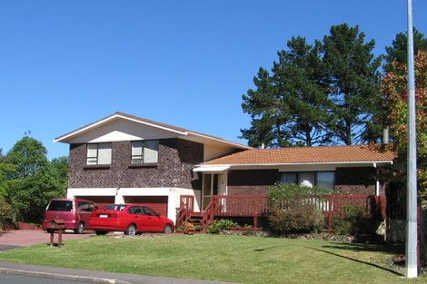 Photo of property in 69 Oreil Avenue, West Harbour, Auckland, 0618