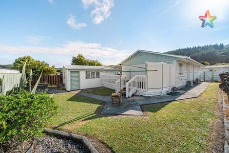 Photo of property in 21 Berkeley Road, Wainuiomata, Lower Hutt, 5014