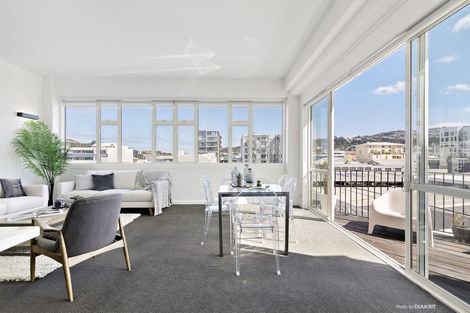 Photo of property in De Vere Apartments, 7/23 Tennyson Street, Te Aro, Wellington, 6011