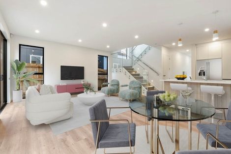 Photo of property in 39 Clara Road, Silverdale, 0932