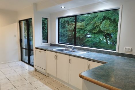 Photo of property in 1 Kallista Place, Browns Bay, Auckland, 0630