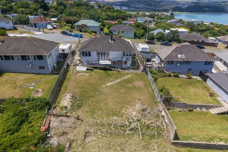 Photo of property in 27 Spur Grove, Titahi Bay, Porirua, 5022