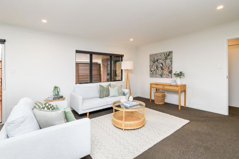 Photo of property in 702 Pioneer Highway, Takaro, Palmerston North, 4412