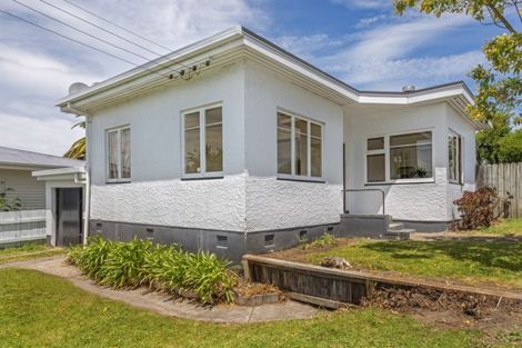 Photo of property in 18 Carnarvon Street, Gisborne, 4010