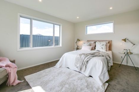 Photo of property in 14 Ruahine Road, Poraiti, Napier, 4112